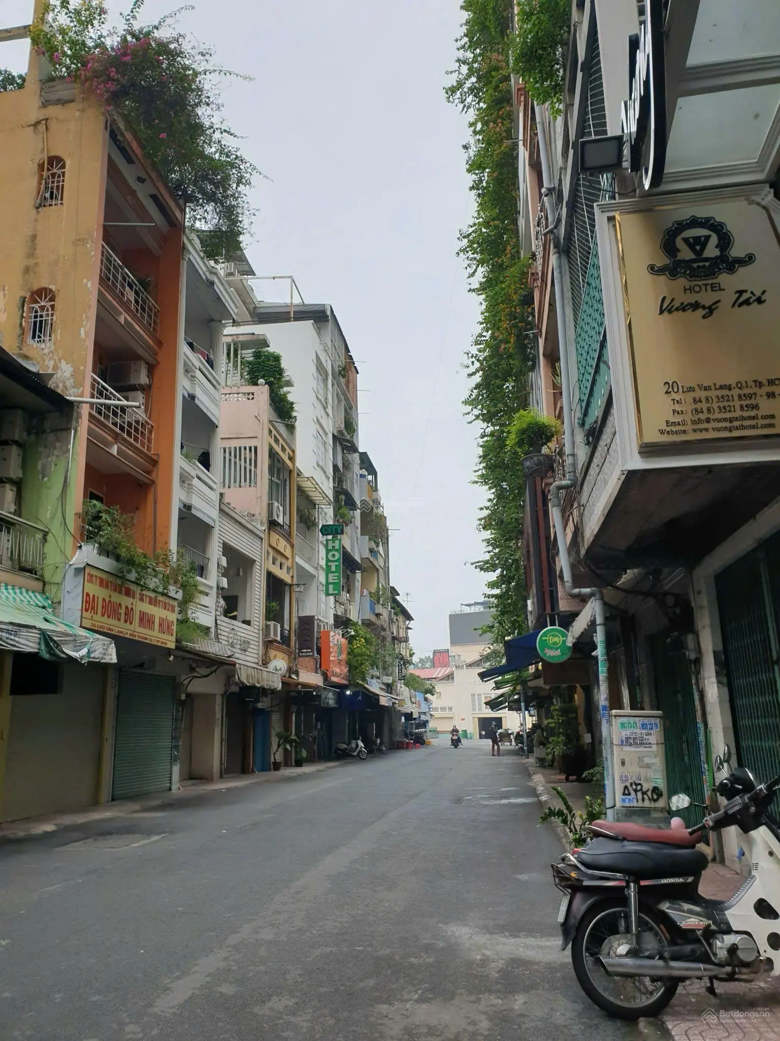 Nhà Mặt Tiền Khu Chợ Bến Thành , 4.25 m x 20m , 1 Trệt - 3 lầu , Giá 69 tỷ có thương lượng