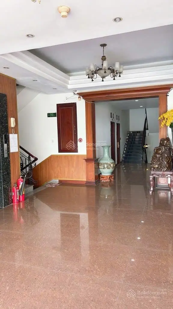 Giảm chào 1 tỷ khách sạn 3* hòa phát thủ đức 550m2 6 lầu ngang 22m lô góc 3mt nt ngoại nhập