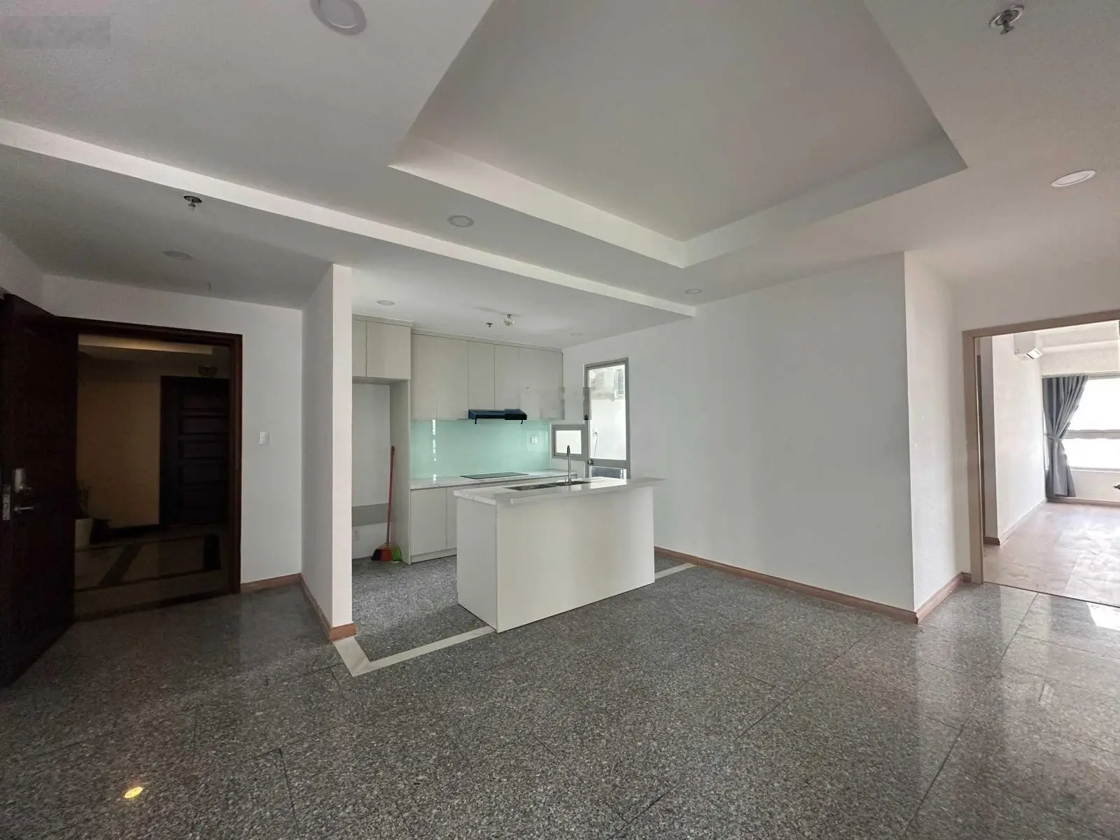 Giỏ hàng còn lại Dragon Hill 1 - Những căn 122m2 3 phòng ngủ view Đông Nam và 4 mặt thoáng hiếm