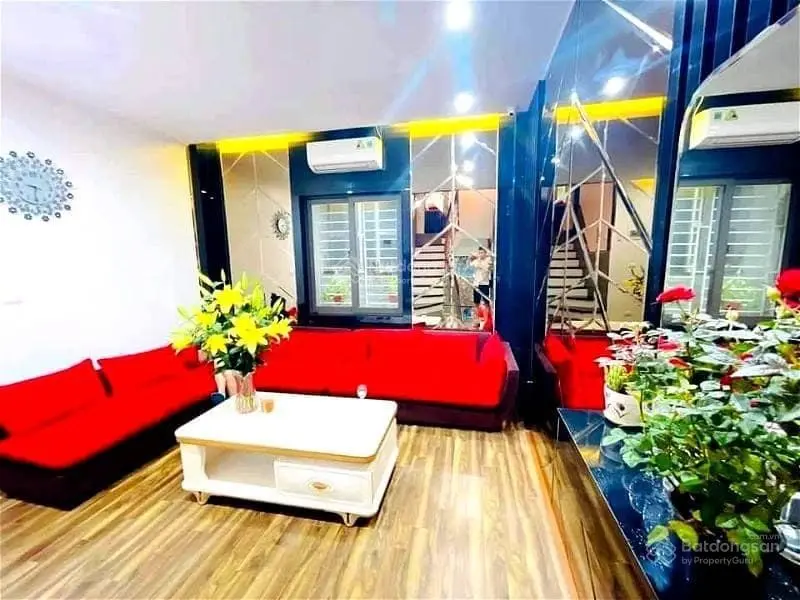 Siêu phẩm NGUYỄN CHÍ THANH- BA ĐÌNH- HÀ NỘI, DT: 40m2 x 6 Tầng- MT: 4,1m / Giá : 17 Tỷ