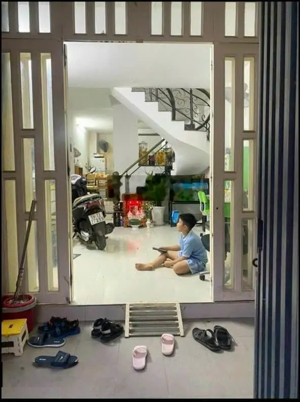 Bán gấp nhà HXH Xô Viết Nghệ Tĩnh, giá 5,9 tỷ, 43 m2, 3 PN, LH 0908 274 ***