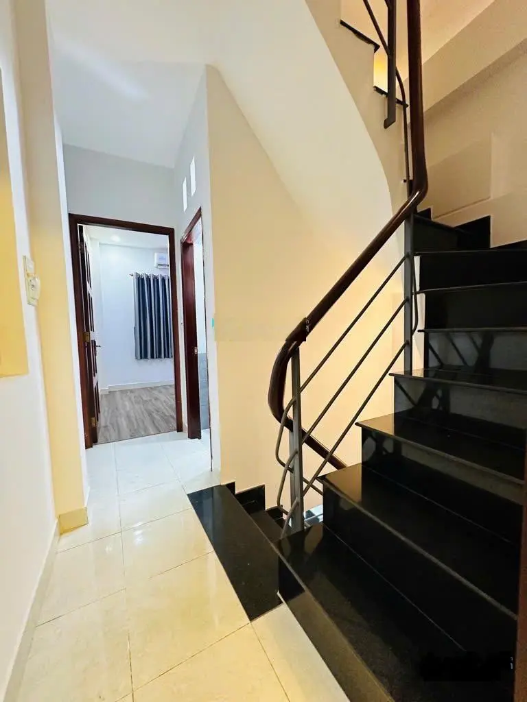 Siêu phẩm duy nhất tại đường phan tây hồ, bán nhà riêng dt 39 m2 - giá 8 tỷ