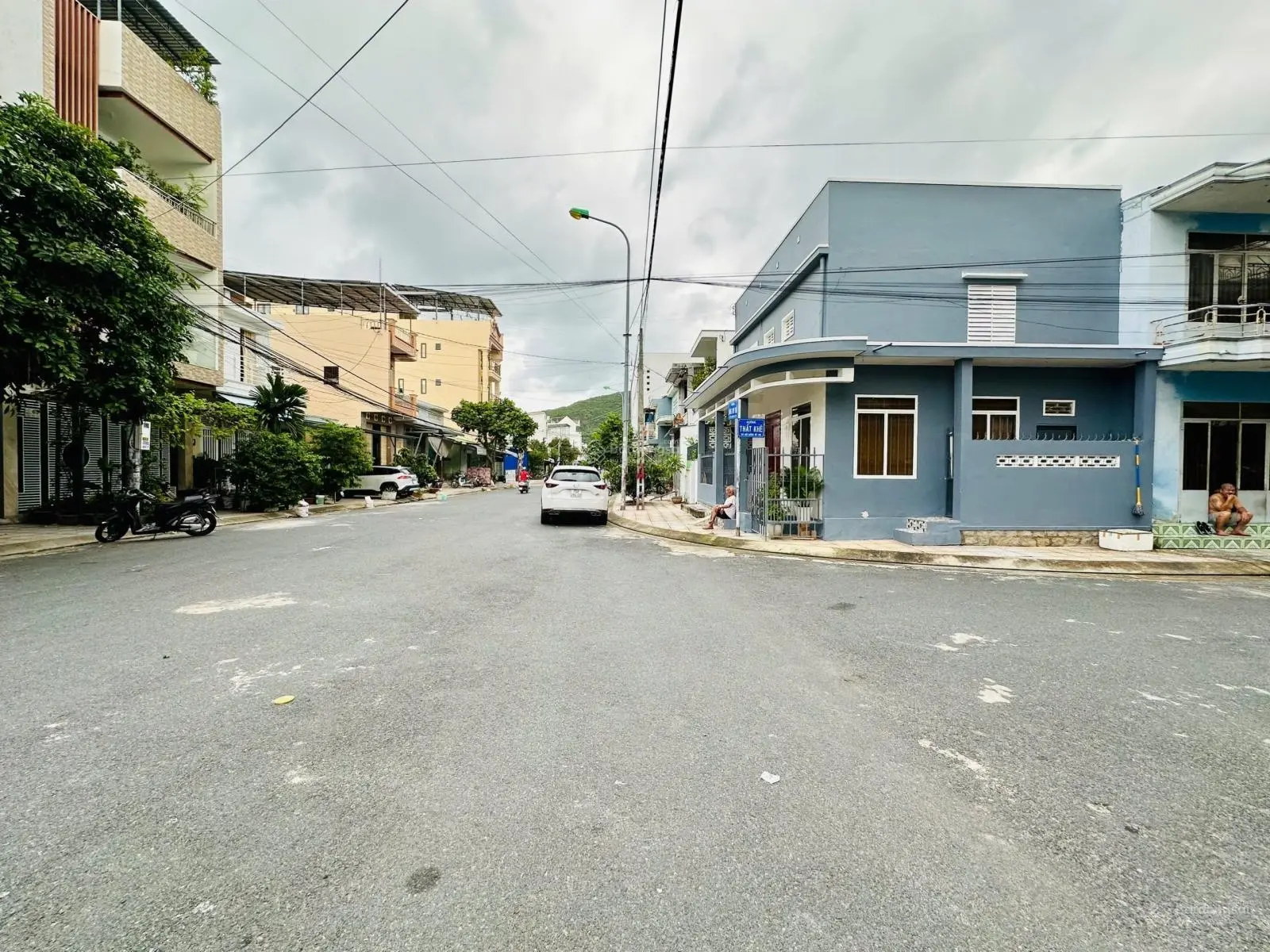 Bán nhà mặt phố tại Đặng Huy Trứ, 5,5 tỷ, 61m2, giá ưu đãi chỉ với