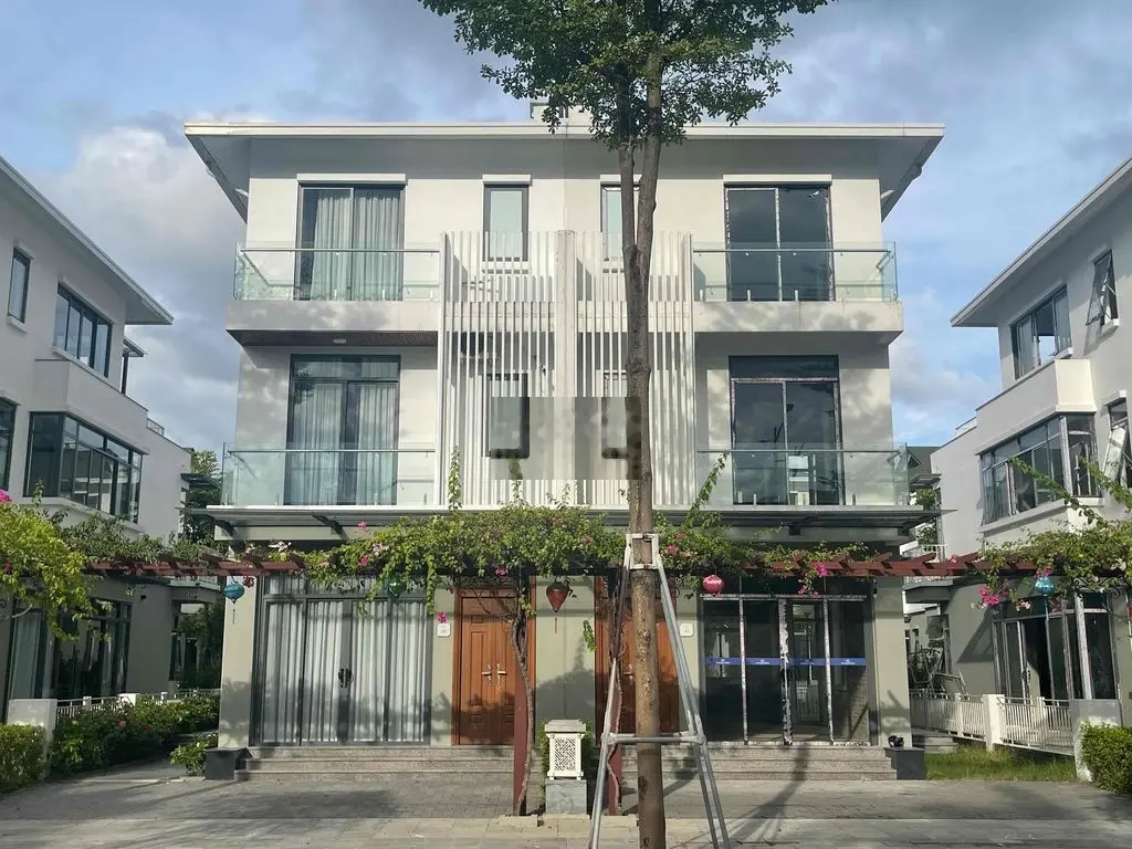 Biệt thự song lập thương mại 160m2 Ecogarden - Giá lỗ chỉ còn 7,1 tỷ
