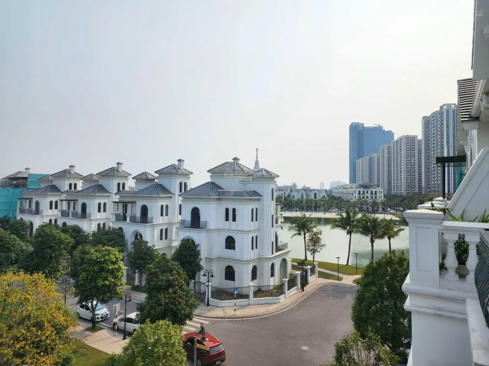 Bán căn liền kề Ngọc Trai view công viên hoàn thiện có thang máy sẵn sổ LH 0934 663 ***