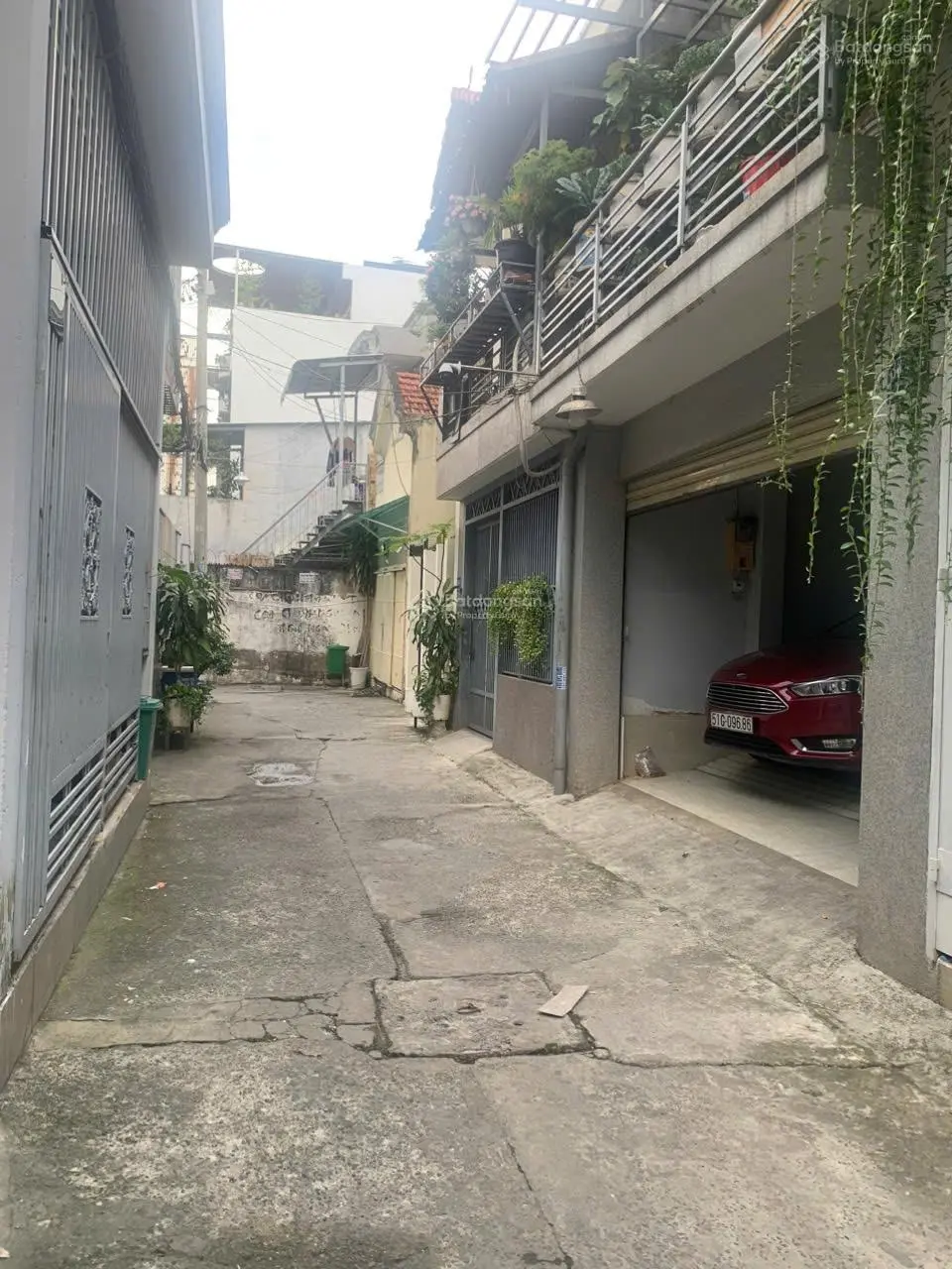 Nhà hẻm xe hơi đường số 2, Hiệp Bình Phước gần KĐT Vạn Phúc Thủ Đức, sổ hồng 3,99 tỷ