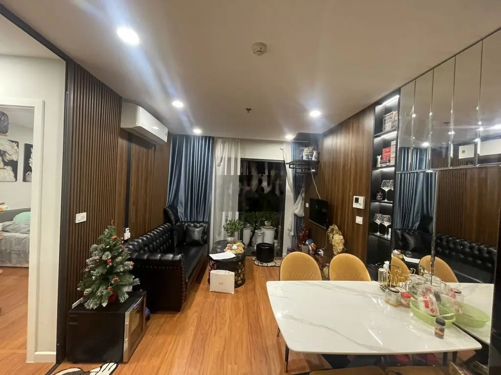Bán căn hộ 1N+1, tòa I4, full nội thất, giá 2.670 tỷ bao phí