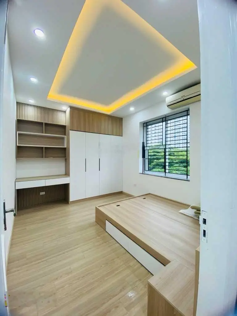 Chính chủ cần bán CHCC KĐT Thành phố Giao Lưu DT 80m2, 2PN, 2WC full nội thất giá 4 tỷ