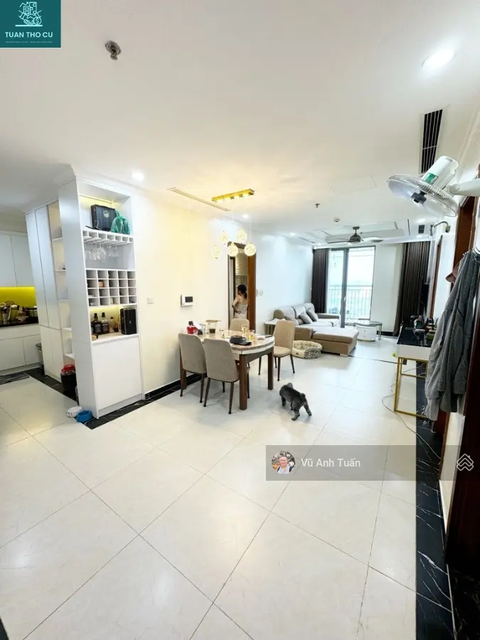 Bán căn hộ 2 ngủ Hateco Hoàng Mai, view triệu đô ra CV Yên Sở, 56m2, 2.95 tỷ