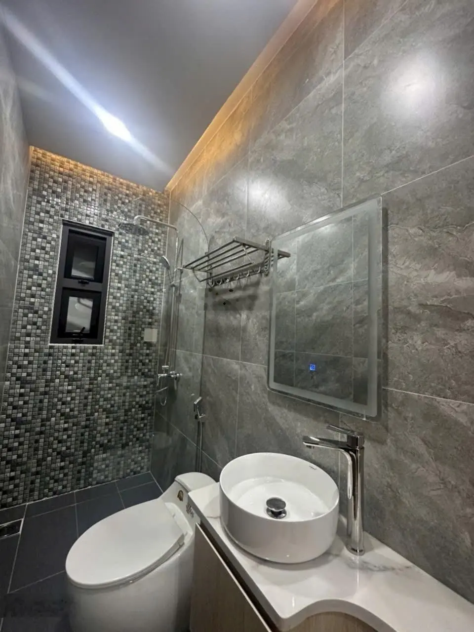 Nhà mới xây mặt tiền đường số ngay Tân Vĩnh - 45,7 m2 - 4 tầng. Chỉ 12,4 tỷ