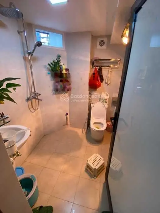 Ngõ 27 Đại Cồ Việt ô tô 7 chỗ vào nhà, thông KD, lô góc, mặt tiền bề thế, trước nhà ba ô tô tránh