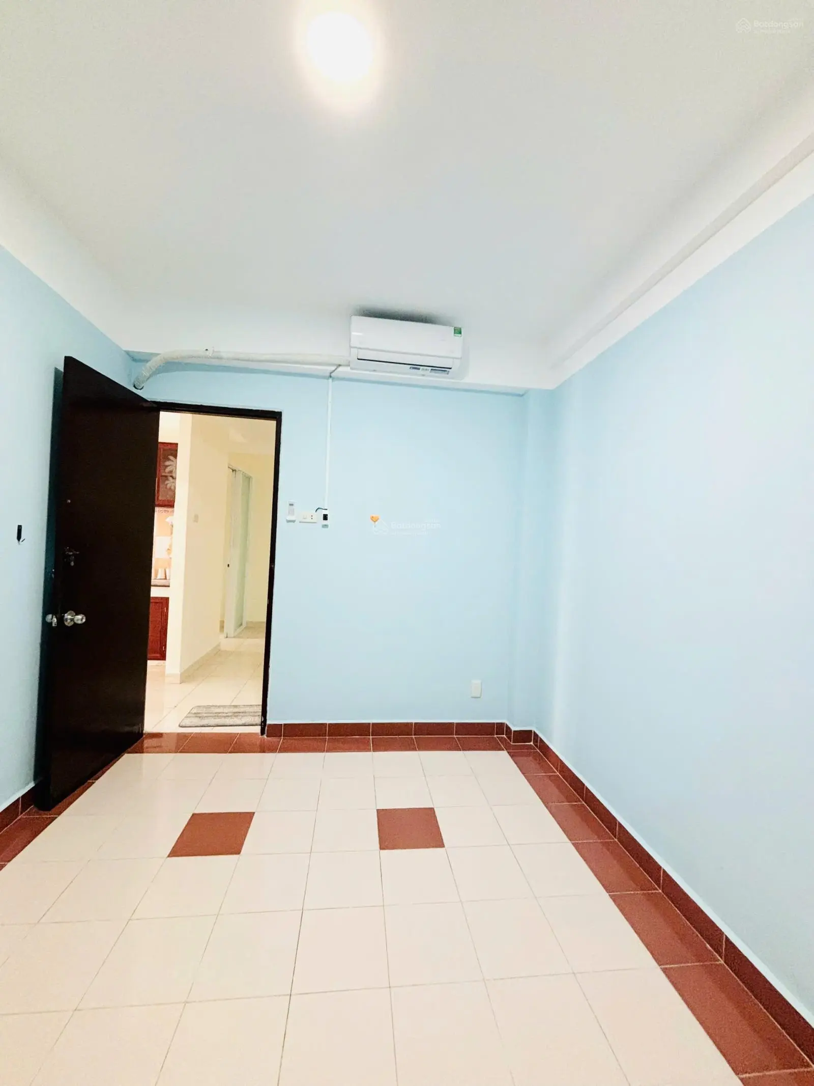 Chung cư Bình Phú 1, có sổ hồng, 2PN nhà trống mua bán nhanh, ngay khu sầm uất, giá tốt 2,19 tỷ