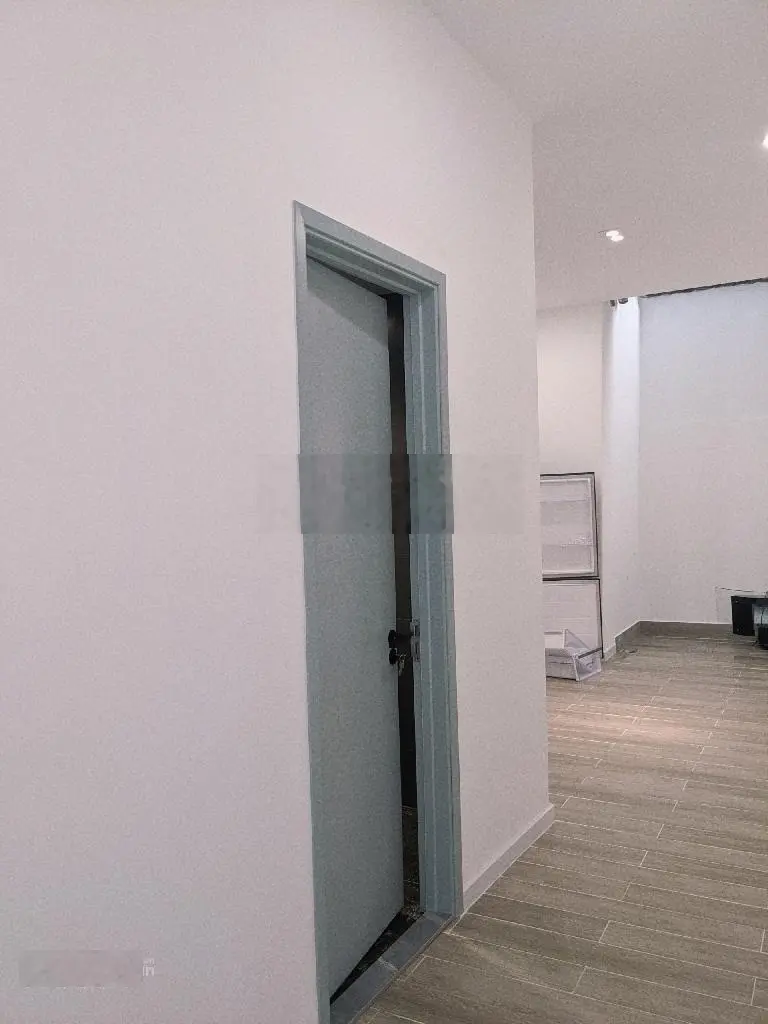 Chủ ngộp bán gấp nhà Nguyễn Văn Linh, Tân Thuận Tây Q7 80m2 4*20 - chỉ nhỉnh 6 tỉ còn thương lượng