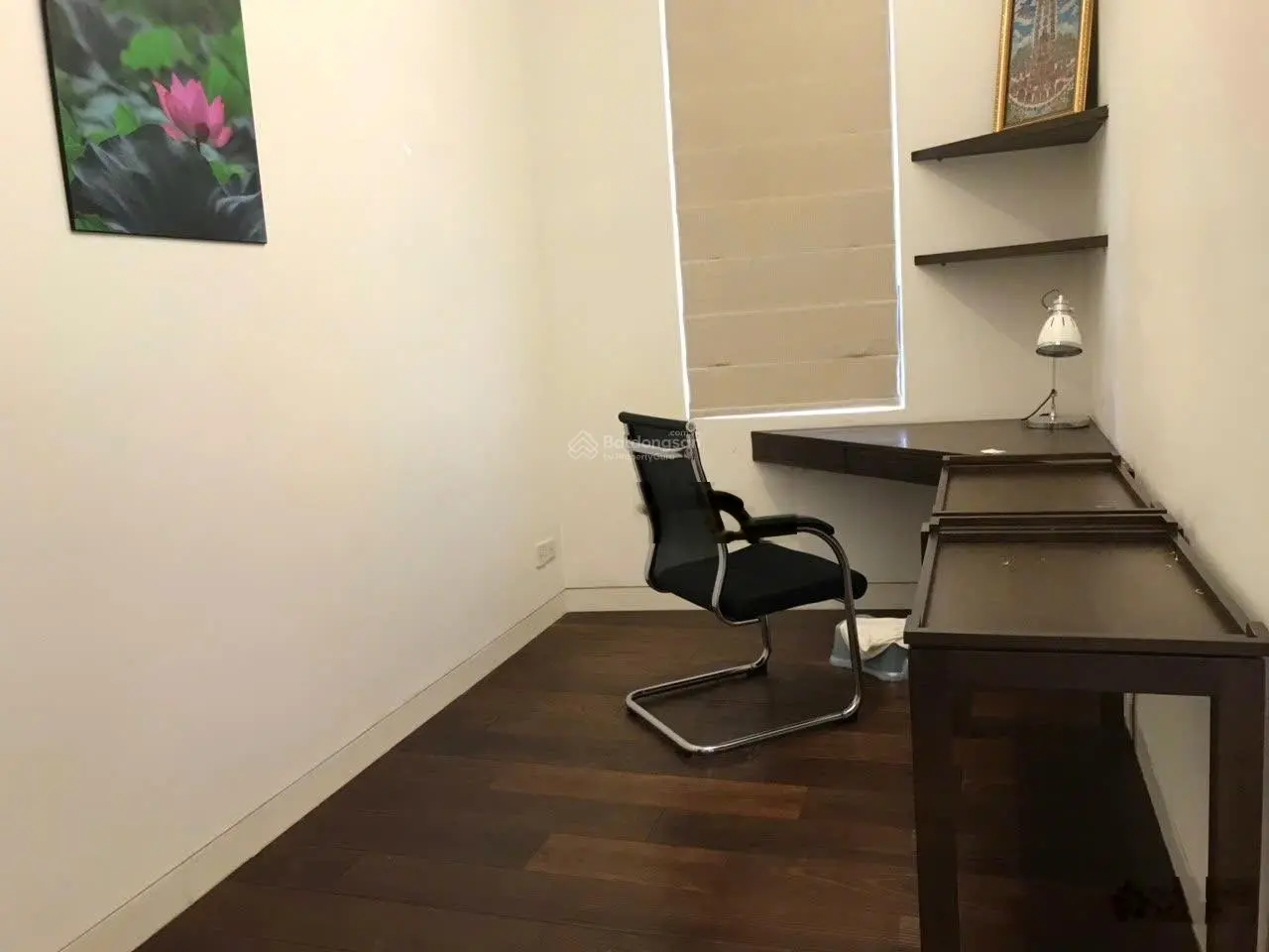 Chính chủ bán căn hộ 3pn-145m2 chung cư Indochina Plaza Cầu Giấy, full nội thất. LH: 0968 201 ***