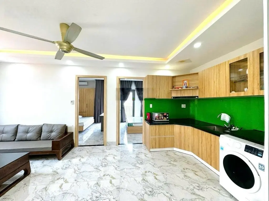 Toà căn hộ 4,5 tầng đường Trần Khánh Dư, doanh thu 70 triệu. Sát biển Mỹ Khê