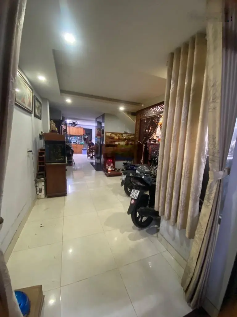 Nhà 5 tầng KDC Nam Long, Hà Huy Giáp, phường Thạnh Lộc, Q12, dt 82,5m2 (5mx16,5m) Hẻm 8m thông