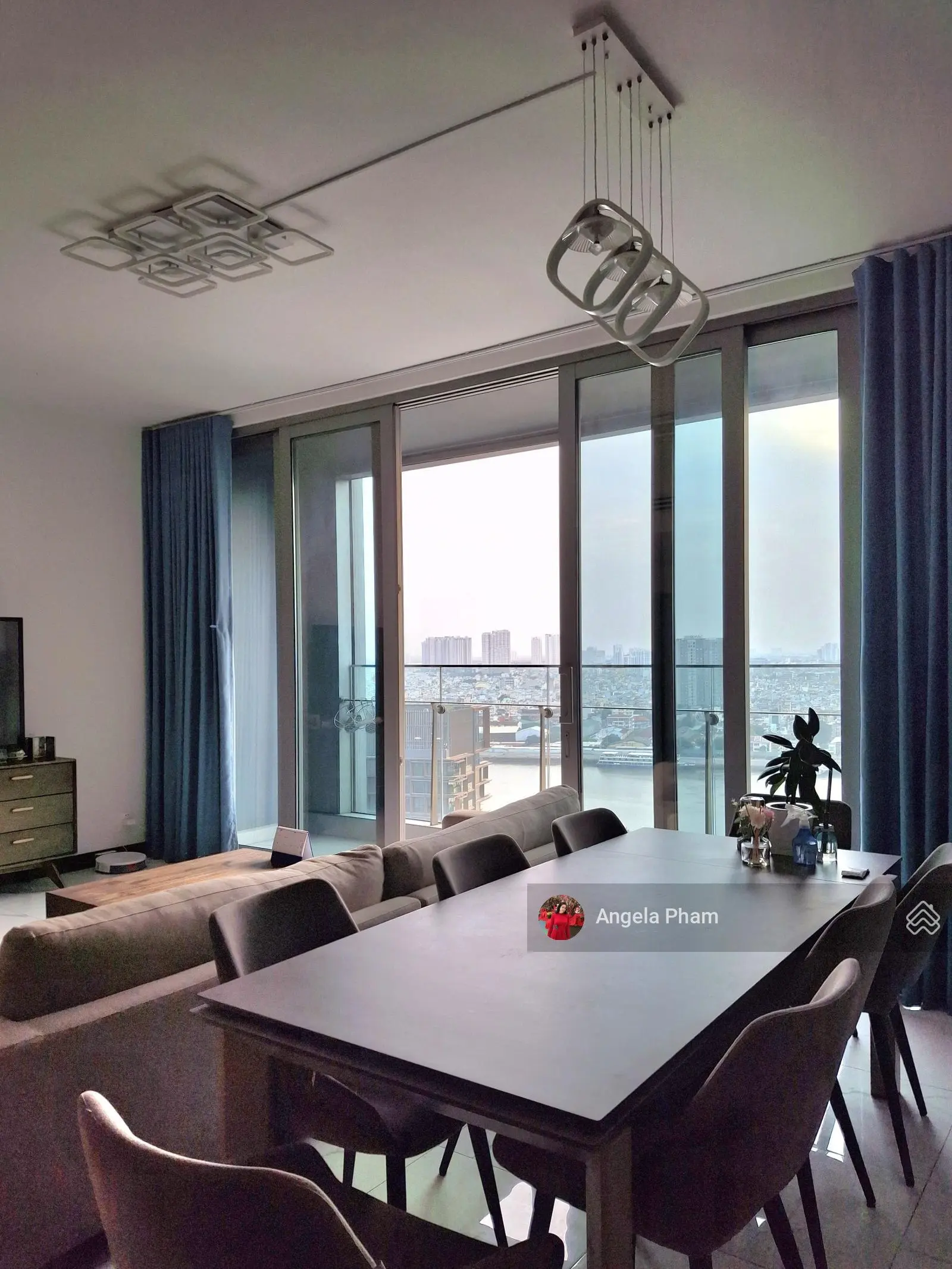 Bán 3 phòng ngủ Empire City tầng cao view Bitexco, view sông ngắm pháo hoa ,giá tốt nhất trục
