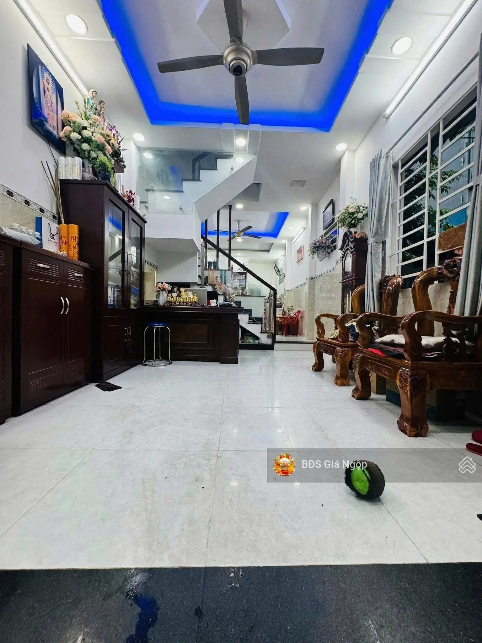 Bán nhà ung văn khiêm phường 25 bình thạnh hẻm 5m dt 55m2 sát đh hutech