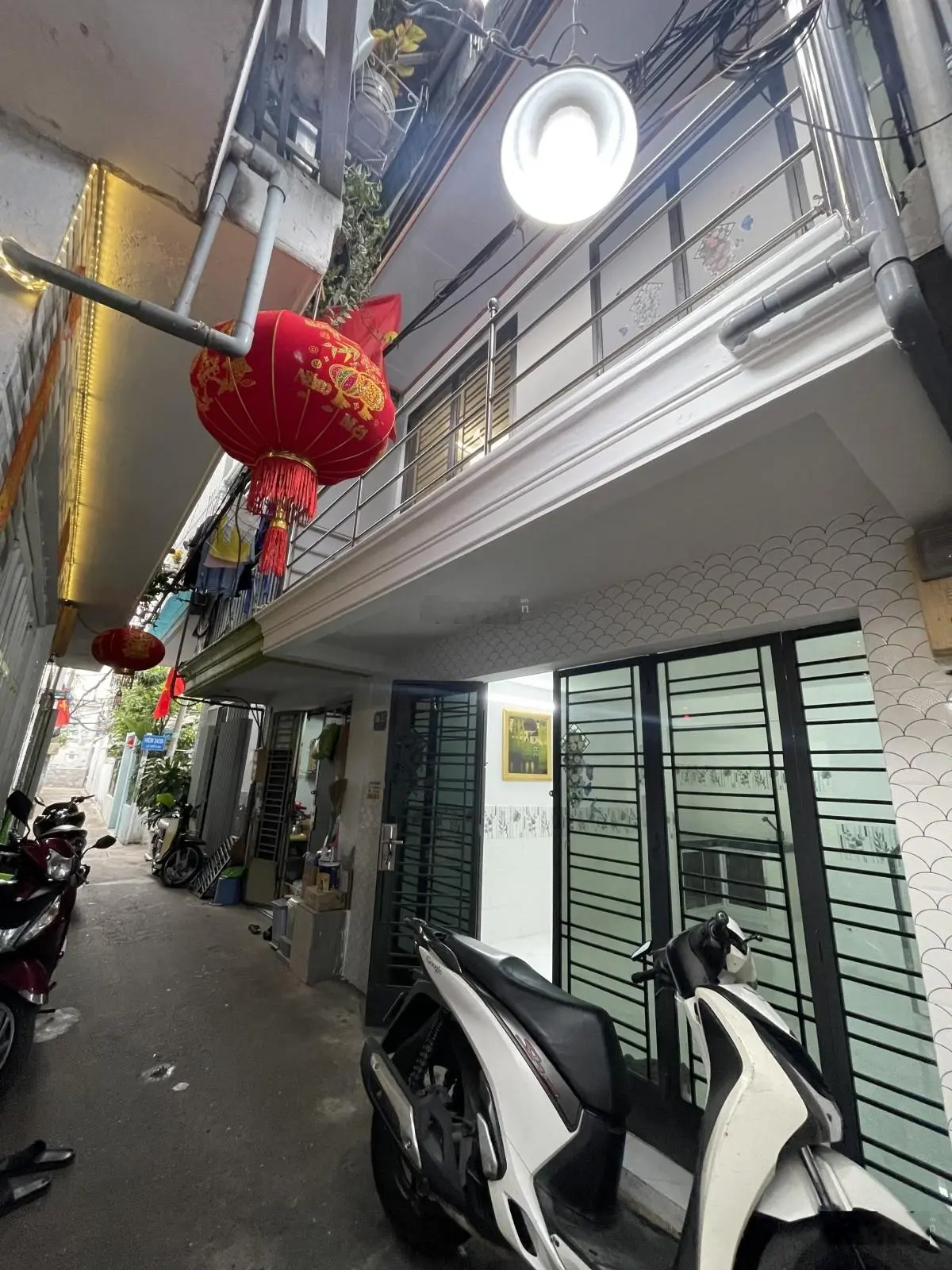 Chỉ 2,8 Tỷ Nhà BTCT Mới Đẹp, 2 tầng 2PN Gò Ô Môi Quận 7 Sổ Hồng Riêng, Gần Phú Mỹ Hưng