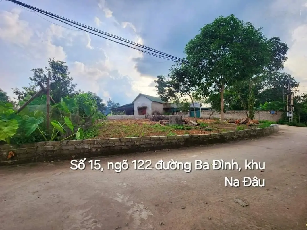 Bán đất Thị trấn Mẹt, Hữu Lũng, Lạng Sơn, 355m2, full thổ cư, giá: 200tr/mét mặt tiền, chạy sâu 20m
