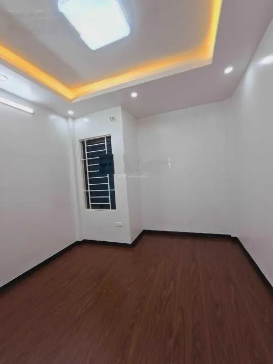 Đất phân lô tái định cư DT58m2 3 mặt thoáng đã XD nhà 2 tầng KD buôn bán tốt. 40m2 5 tầng giá 5.9ty
