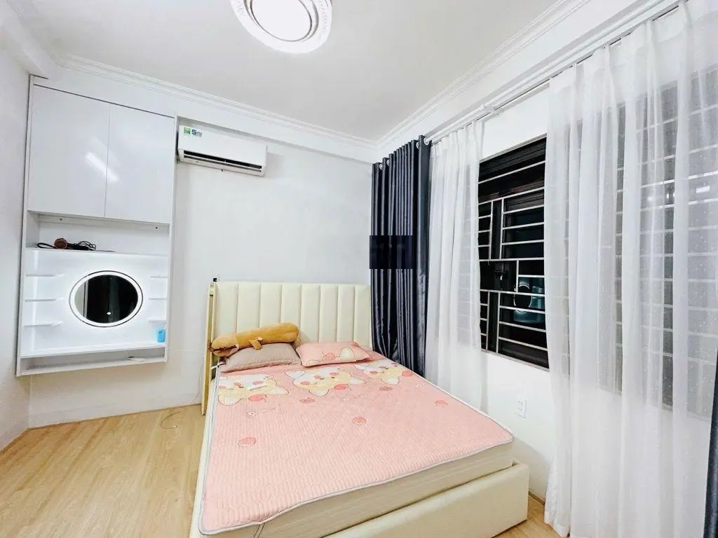 Bán nhà 45m2-6tầng-7.9ty-nhà dân xây - 3 mặt thoáng - 6 tầng thang má oto tránh -kim chung hoài đức