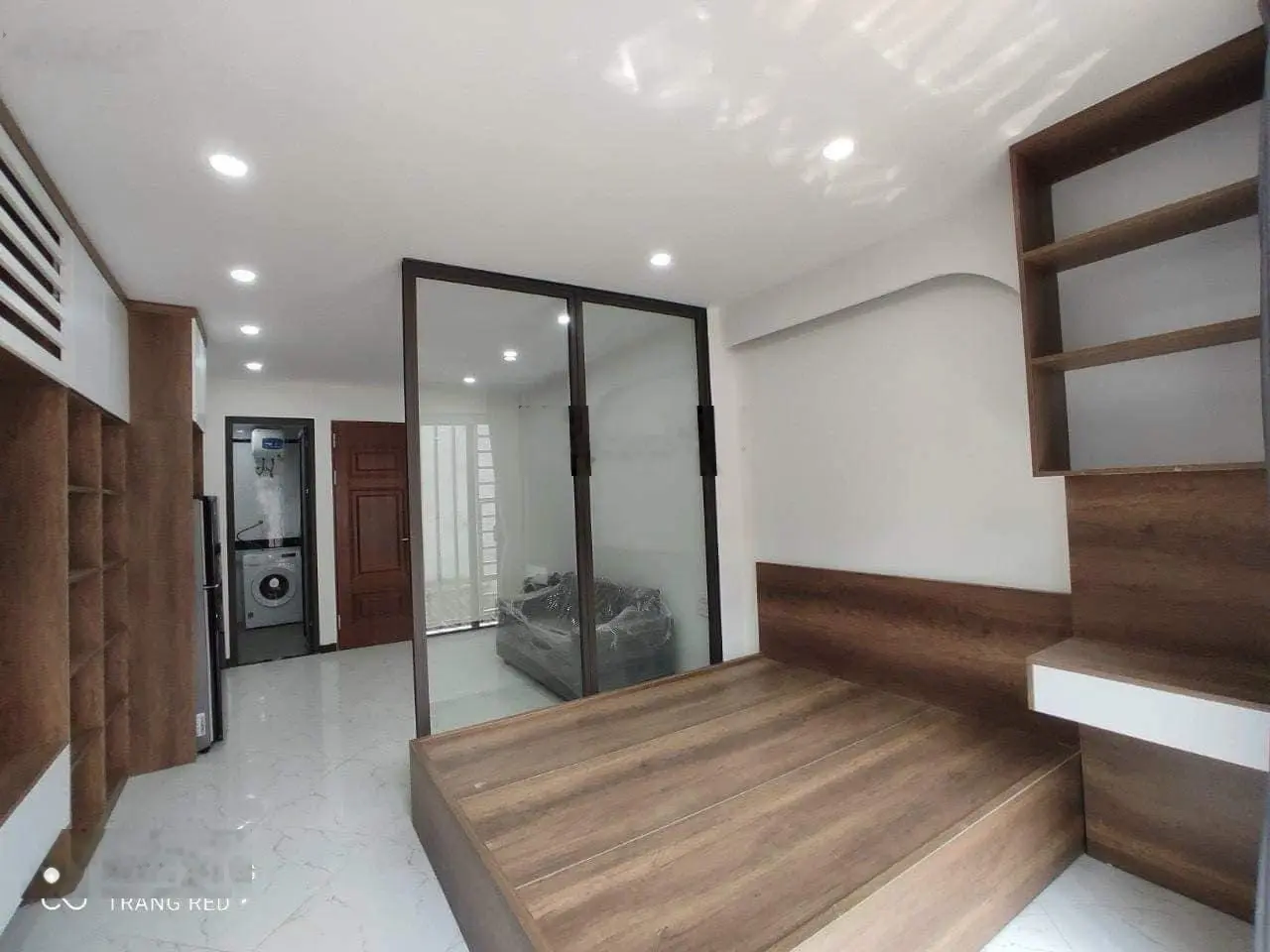 Bán gấp nhà Thịnh Quang 70m 7 Tg MT 4,5m chỉ 15 tỷ thang máy full nội thất ô tô 1 tỷ/năm.