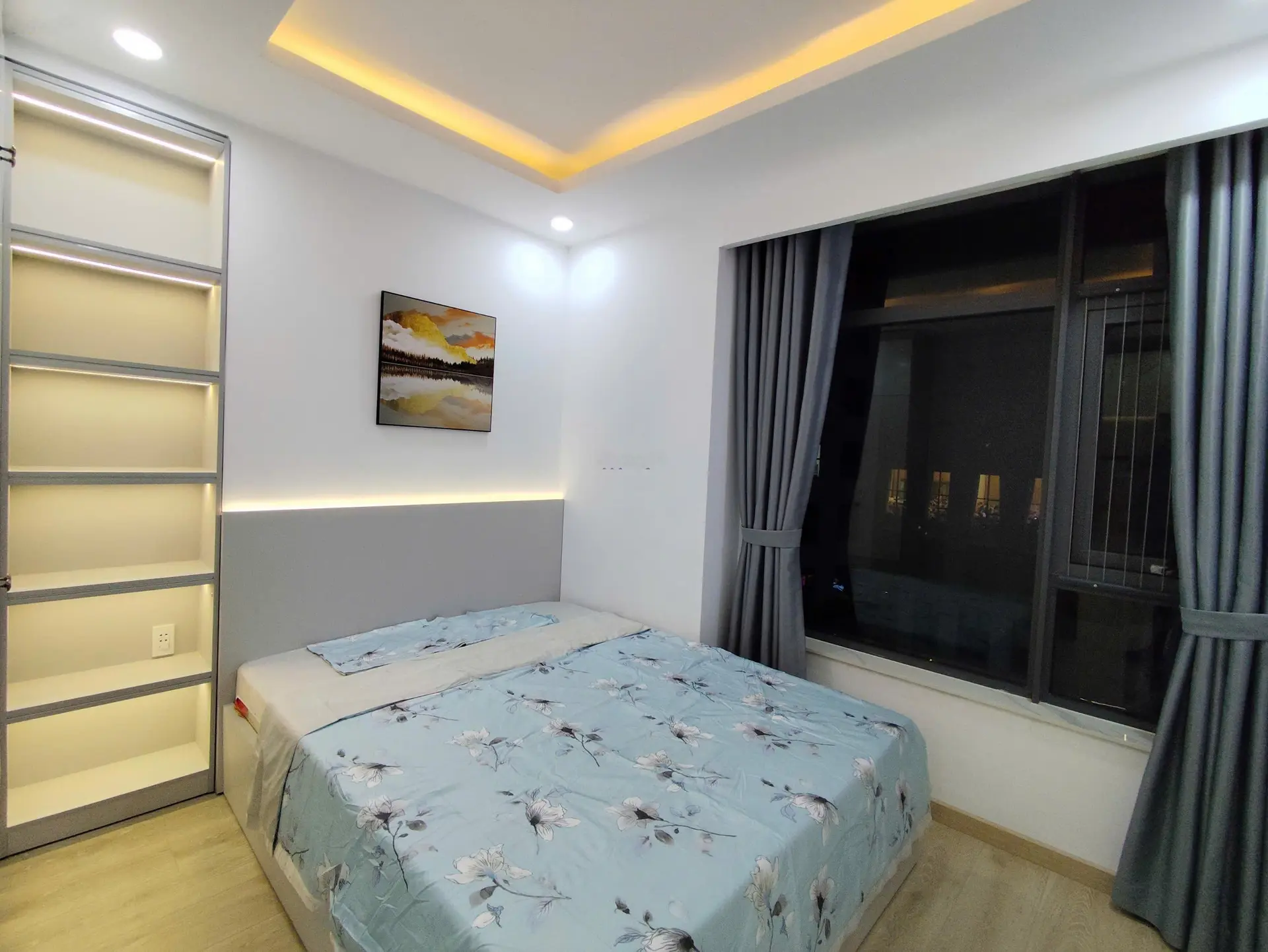 Chủ nhà gửi bán căn góc 2 mặt tiền toà nhà mường thanh viễn triều, dt 66m2 giá bán 2,3 tỉ