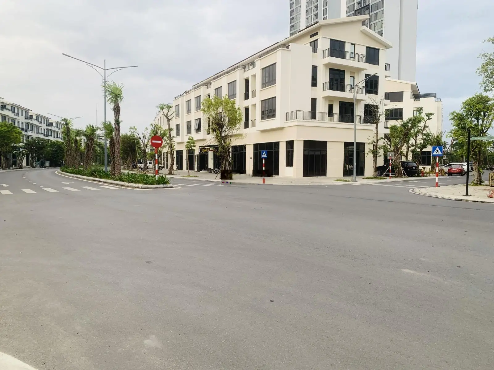 Bán căn góc lê duẩn Ecopark Hải Dương giá rẻ nhất trục Lê Duẩn bây giờ giá 2x tỷ DT 226m2