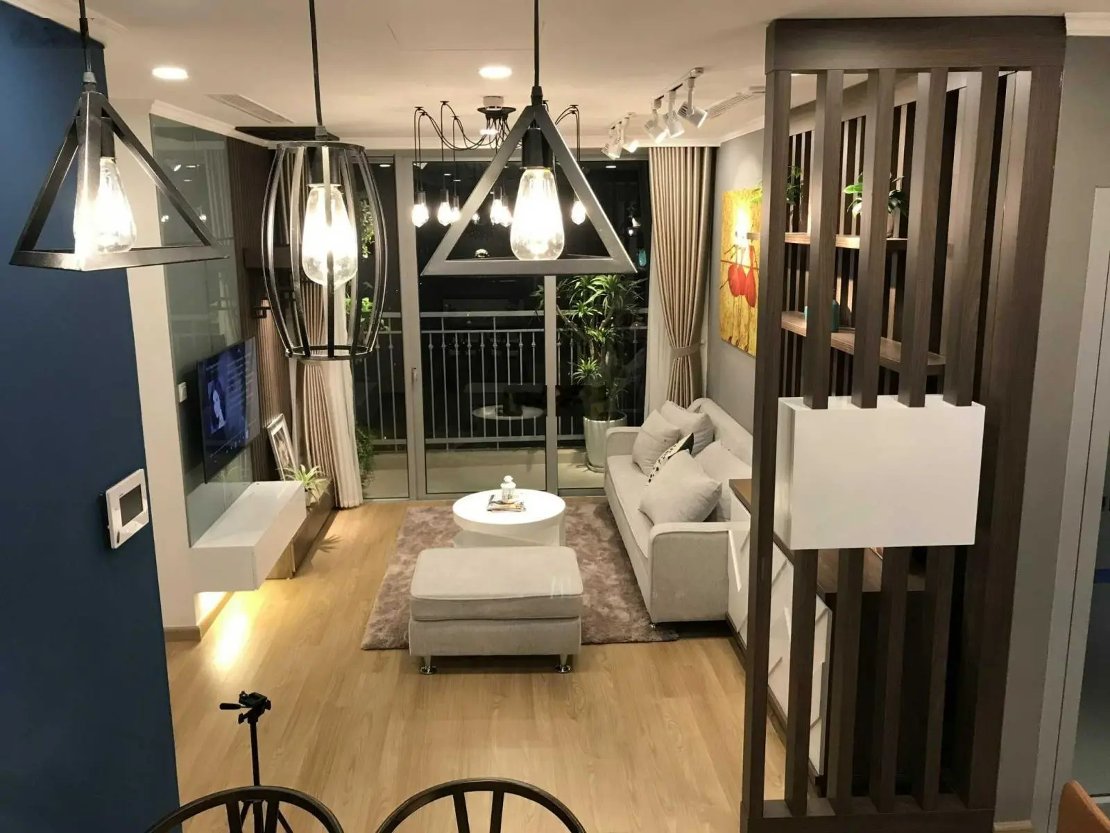 Chính chủ tin tưởng gửi bán gấp căn 2PN 76m2 Vinhomes Gardenia full nội thất lung linh giá 5 tỷ