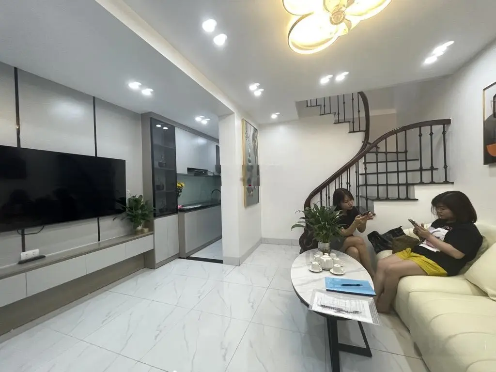 Bán nhà phố quan nhân- nhân hòa. Ô tô cách 10m . Giá 4.8 tỷ