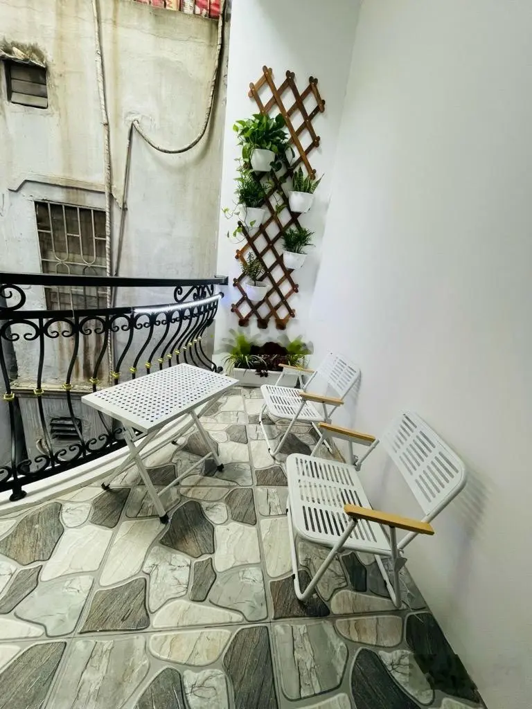 Bán nhà Cảm Hội, phố vip nhất Hai Bà Trưng, 10m ra phố, thông Nguyễn Cao Lò Đúc, full nội thất xịn