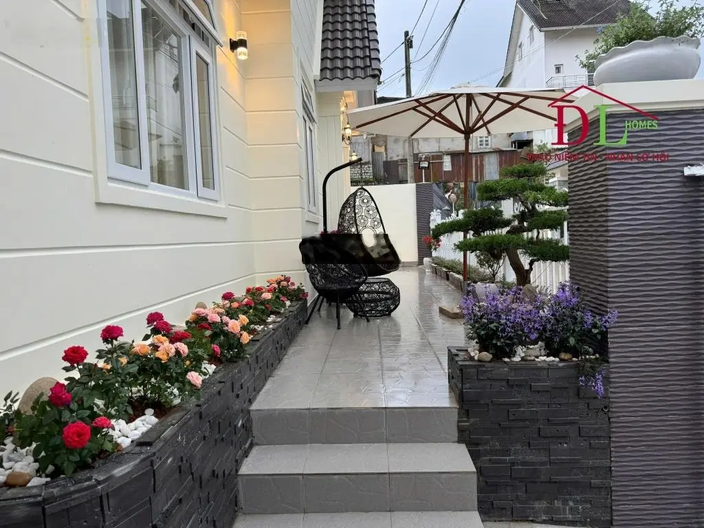 Bán biệt thự mới xây đường Trần Đại Nghĩa Phường 8 Đà Lạt có sân vườn rộng