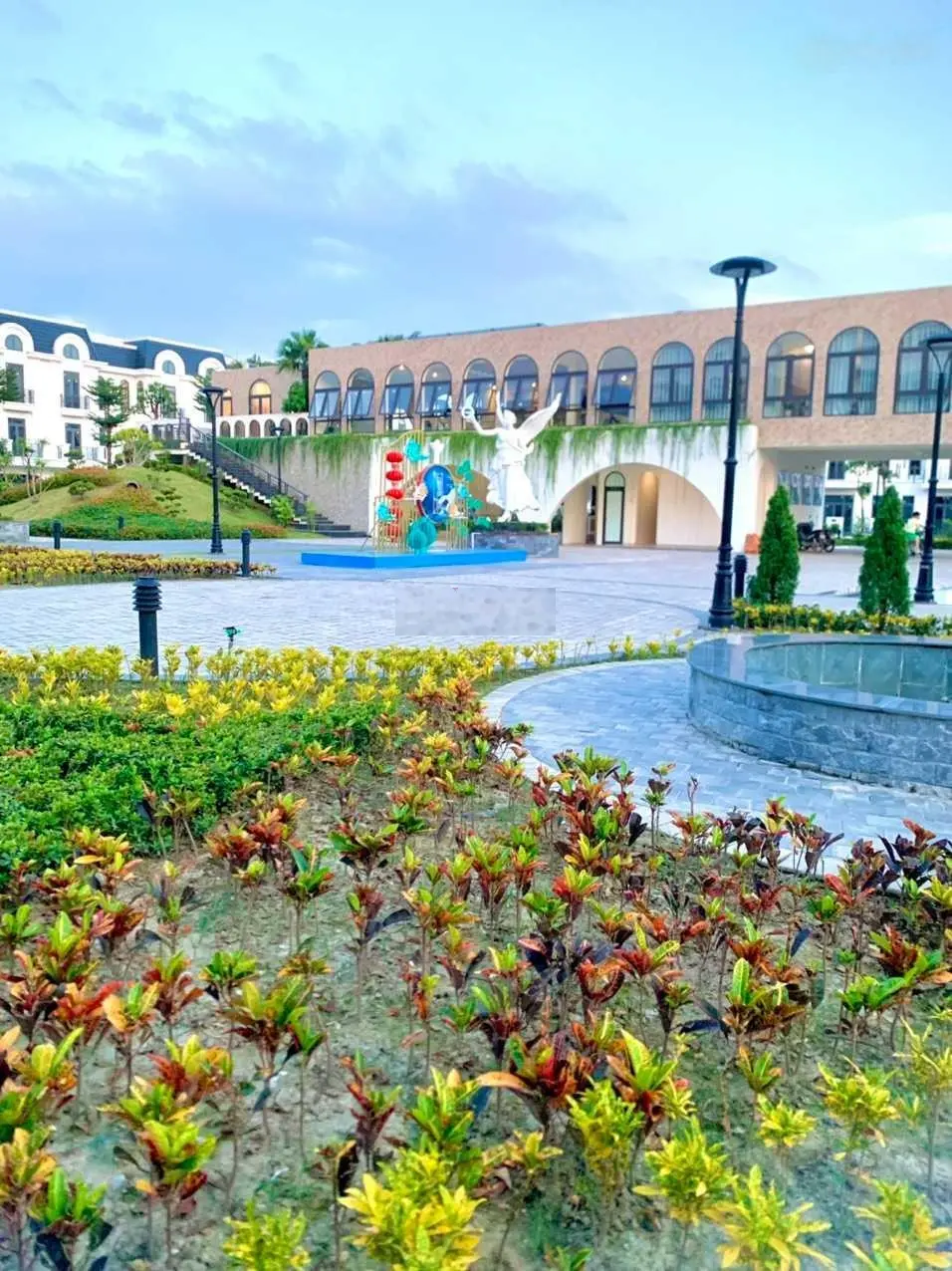 Ra mắt quỹ căn chuyển nhượng 20 căn shophouse và liền kề siêu đẹp tại Crown Villas