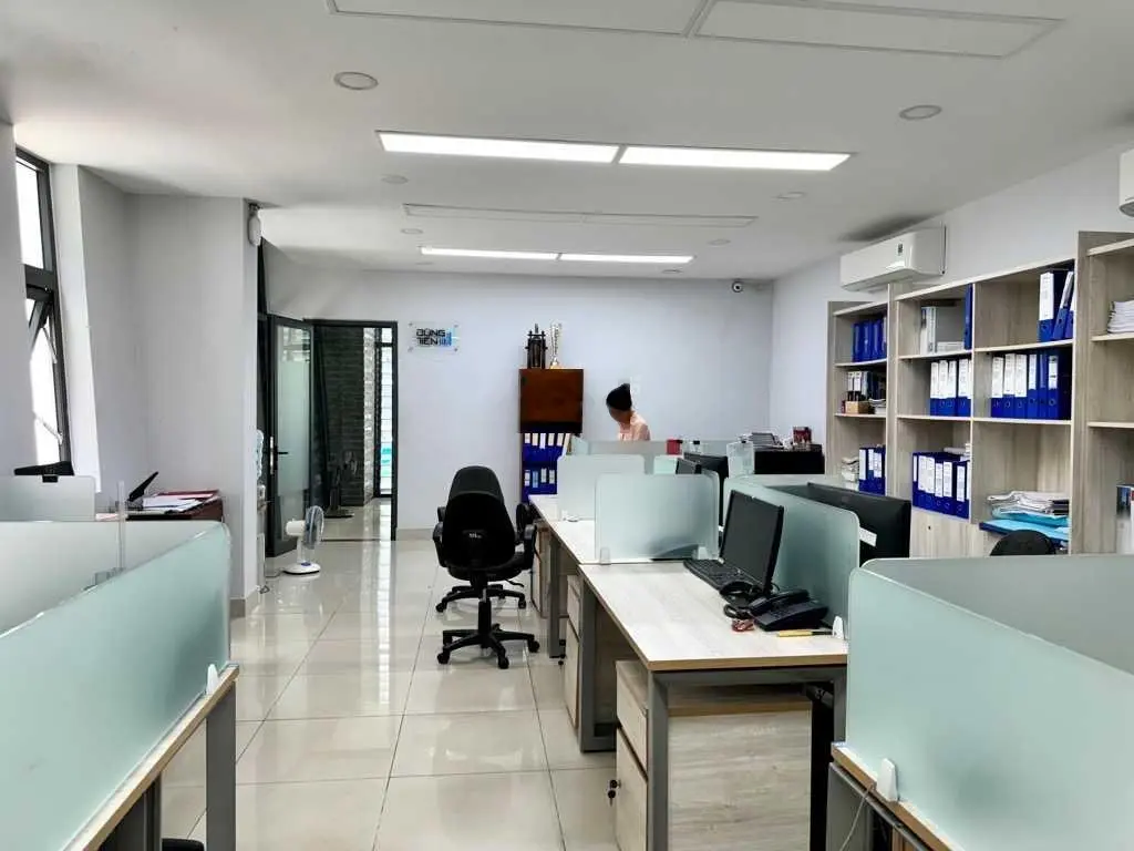 Siêu VIP, Biệt thự khu nội bộ Nguyễn Thượng Hiền, bảo vệ 24/24, đang cho thuê 50tr/tháng