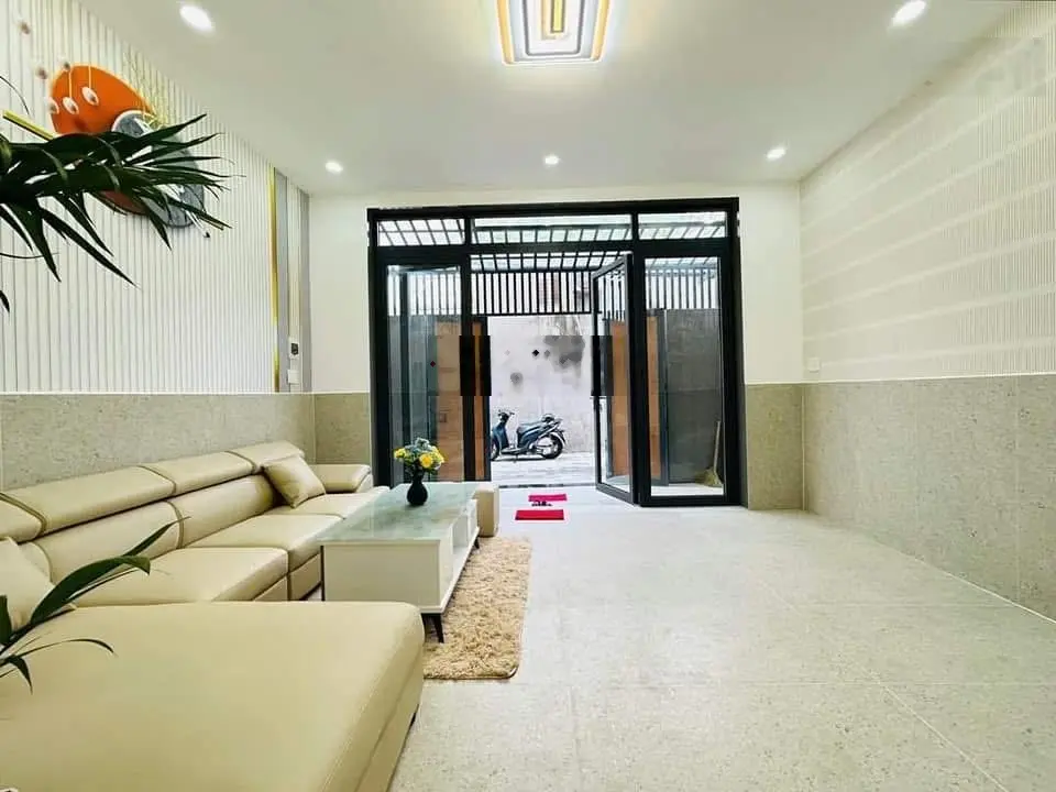Bán gấp nhà 81m2 đường 17A, Phường Bình Trị Đông B, Bình Tân liên hệ: 0372496297
