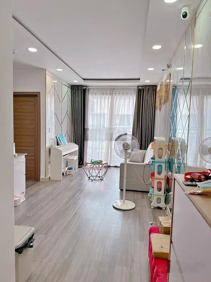 Chủ đi định cư nên bán gấp căn hộ Green Field - 72m2/ Giá 1 tỷ 580 còn TL/ SHR, Full Nội Thất