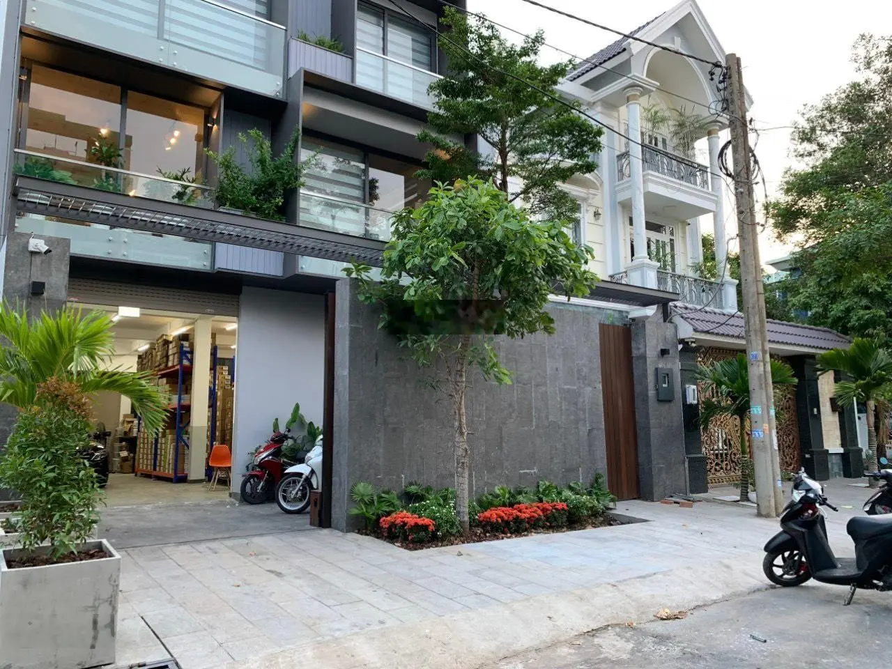 Giảm 5 tỷ chỉ còn 35 tỷ Biệt thự Hầm 3 tầng ngay Đỗ Pháp Thuận và Cao Đức Lân phường An Phú, Q2