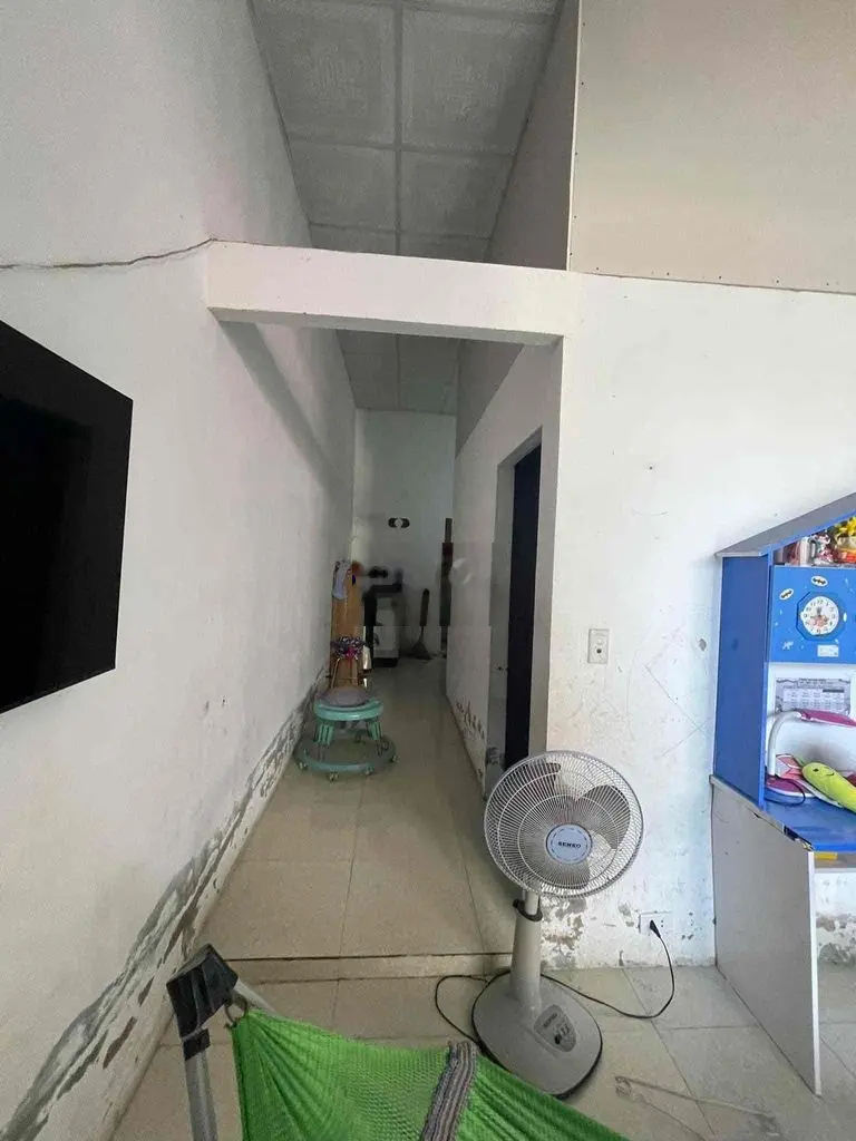 CHỈ 2TY CO NHÀ C4 KIỆT OTO TÔN ĐẢN