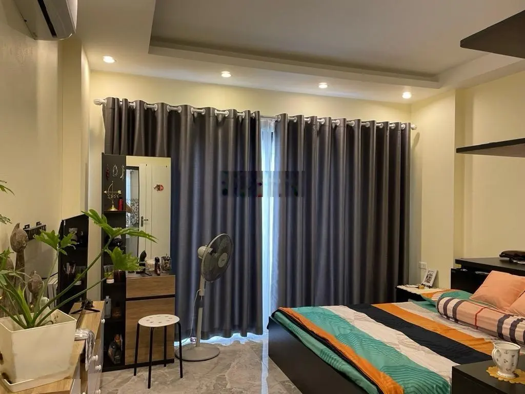 Bán nhà 30m2 x 5T ngõ 344 Ngọc Thụy, oto, kinh doanh, giá chỉ 6,x tỷ TL. LH: 0936 123 ***