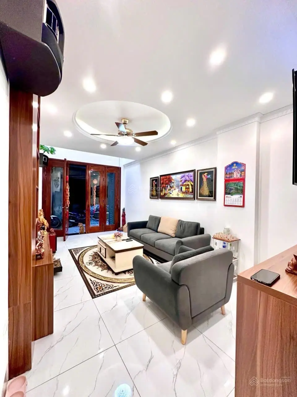 Bán nhà Quan Nhân Gần Trường Học, Khu Dân Trí Cao 54m² Giá 8.5 Tỷ