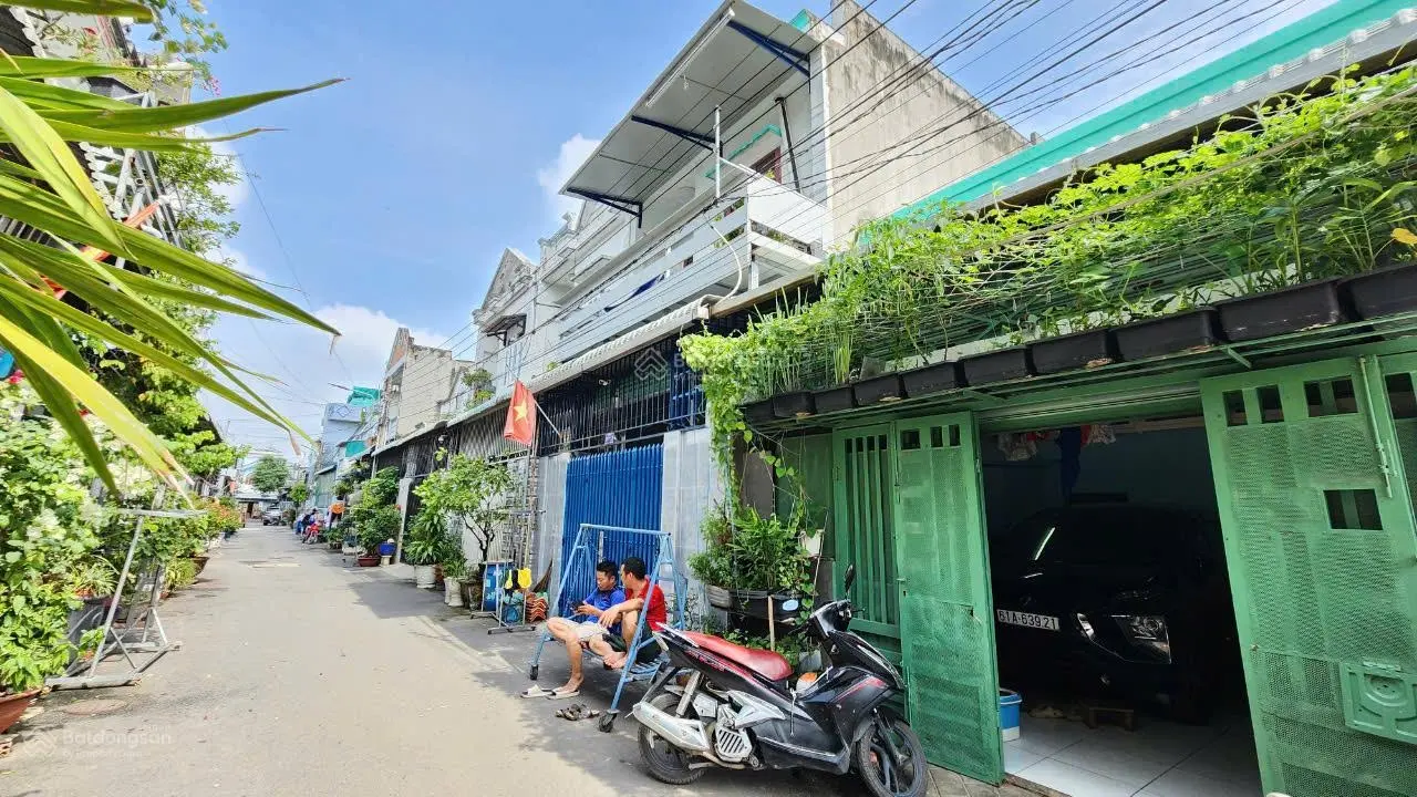 2 tỷ 2 Bán nhà cấp 4 gác lửng P.An Phú, Thuận An