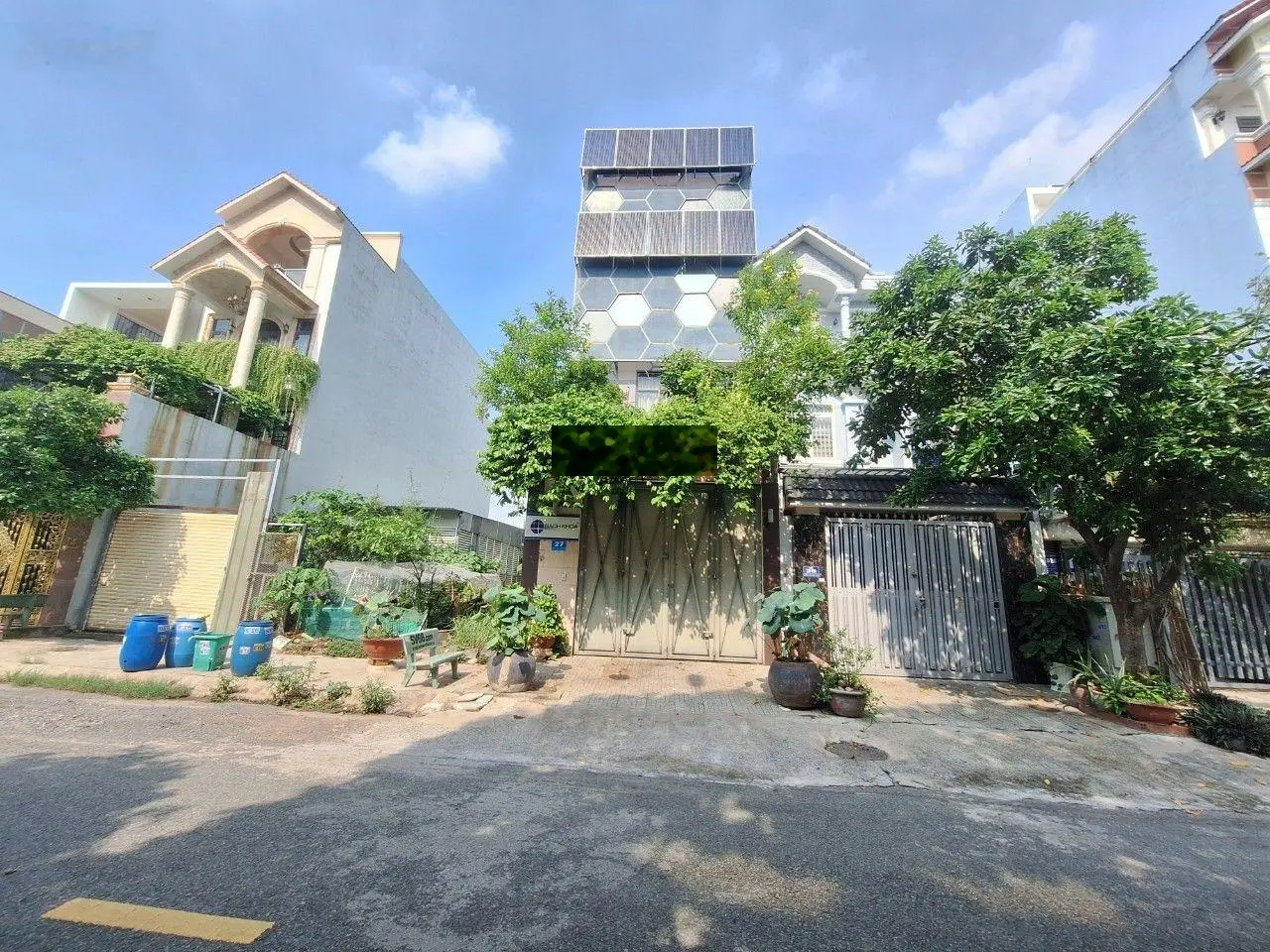 Cần bán nhà riêng giá 9,5 tỷ VND tại Dĩ An, Bình Dương