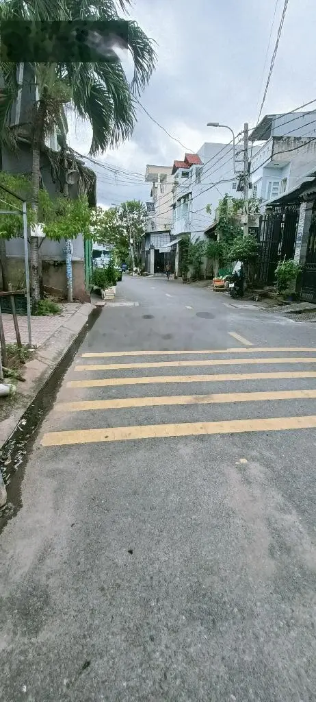 Giảm 3 tỷ! giá còn 13 tỷ - 240m2 đường 8m- nguyễn duy trinh long trường thủ đức