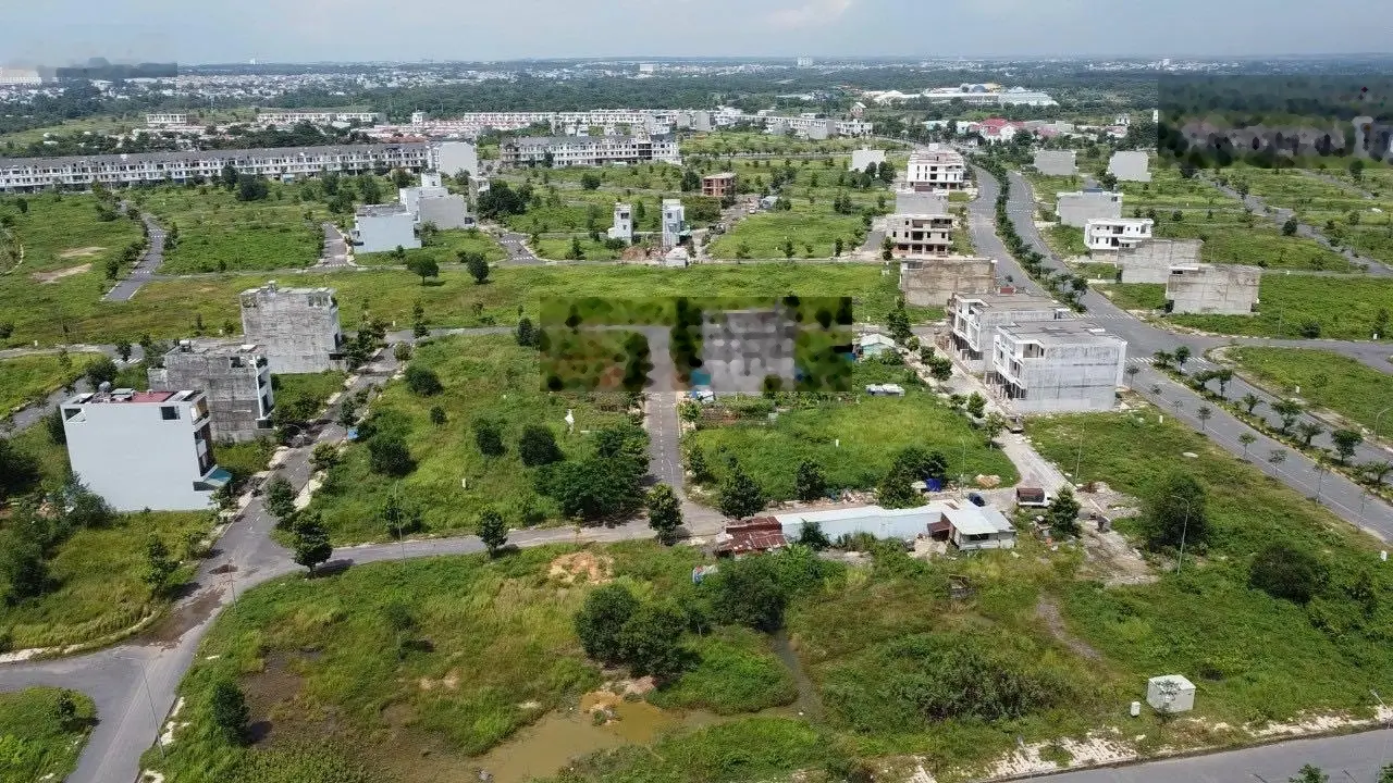 Giảm 200 triệu, chủ bán nhanh lô đất dự án Long Hưng 100m, bao thuế sang sổ, gần trường học