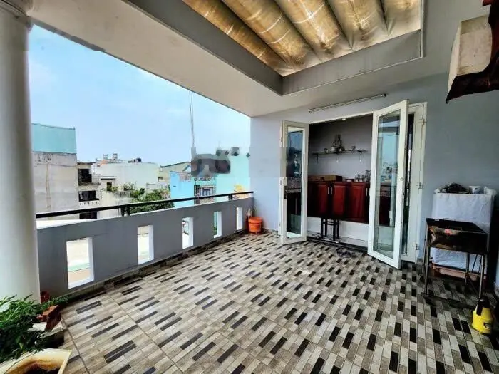 Nhà đẹp , bình thạnh 47m2 ( 4* 11,7) , 4 tầng _ hẻm xe hơi _ giá 7,2 tỷ _ gần trung tâm bà chiểu