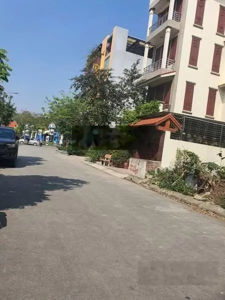 Bán biệt thự liền kề dãy BT2 khu đô thị Đại Dương cách 2 lô ra đến khu vui chơi. DT 112,5m2 MT 7,5m