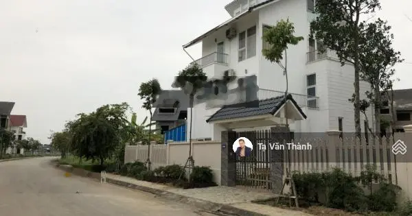 Bán biệt thự Newhouse Quốc oai 298m2 xây 4 tầng mặt tiền 15m giá 60/m2 LH 0964642846