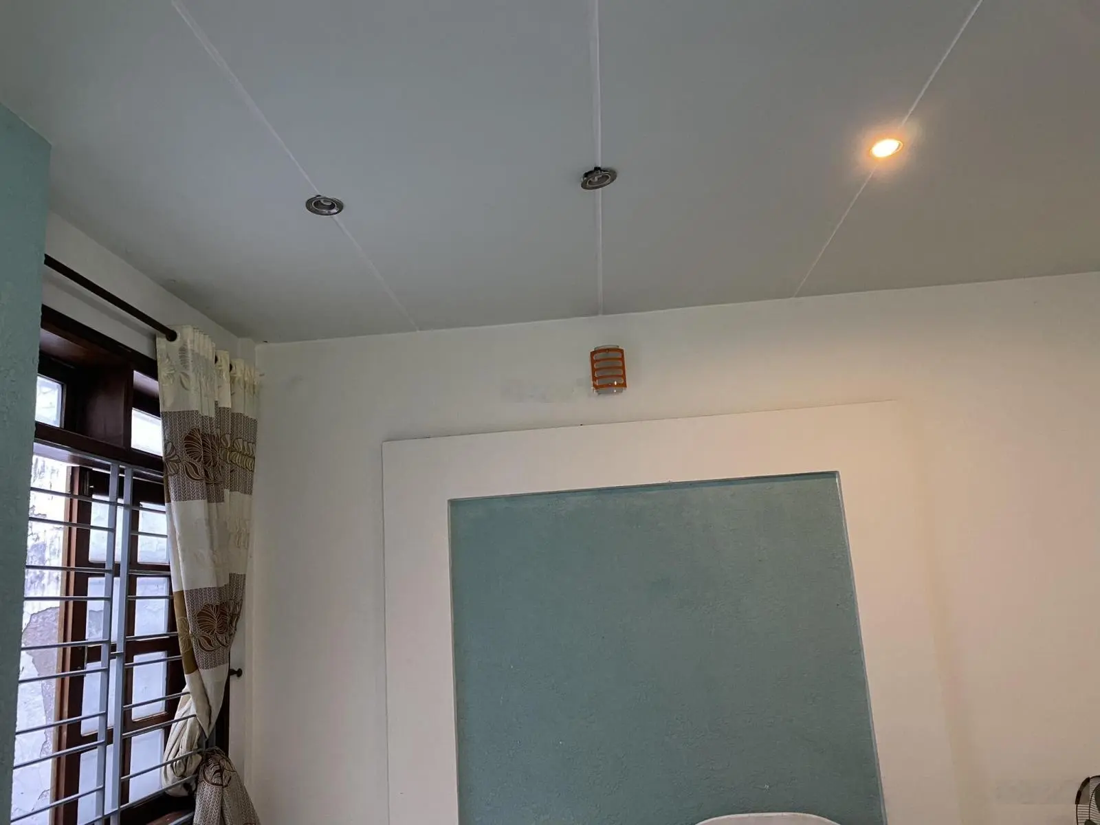 Duy nhất căn nhà mặt tiền đường Tân Thới Nhất 21 cần bán. Khu dân trí cao, an ninh. Giá cực tốt