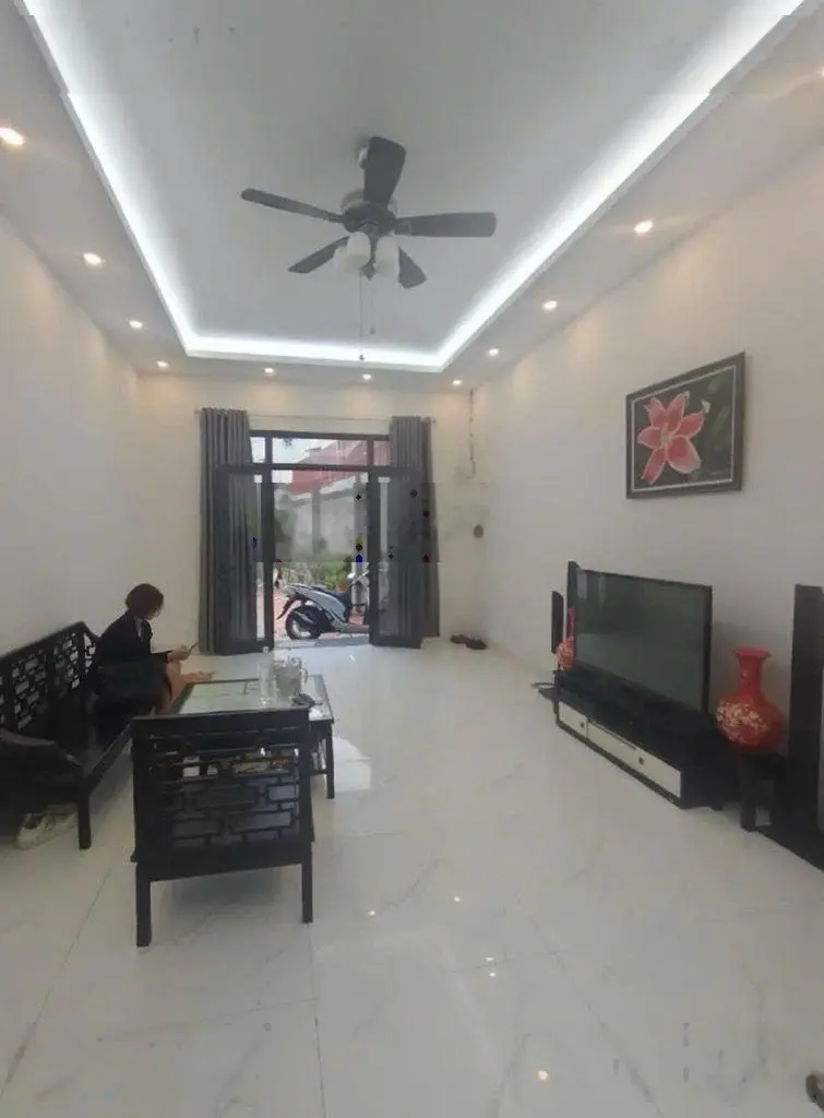Bán nhà Đa Tốn Gia Lâm 192m2 2 tầng giá 13.5tỷ